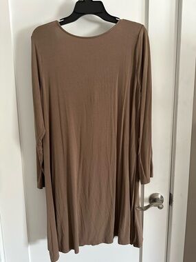 Old Navy Taupe Long Sleeve Tee Dress